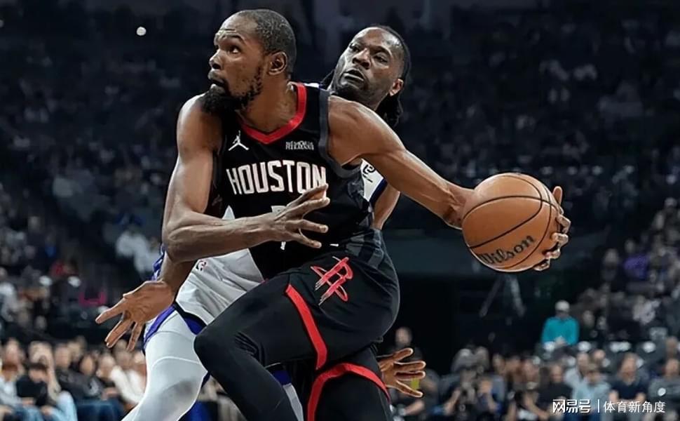 被倒数第一双杀？老二打老大是真下死手！